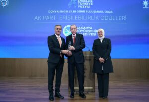 Engelsiz Türkiye ve engelli haklarıyla ilgili uluslararası ödül teslim töreni.