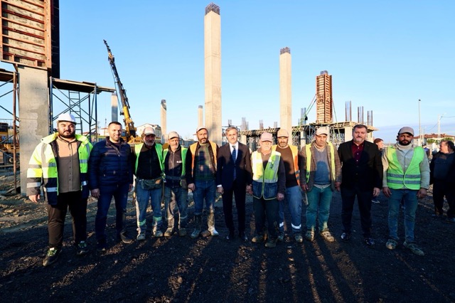 Kaynarca'ya yüzme havuzu, gençlik merkezi ve Millet Bahçesi müjdesi verildi