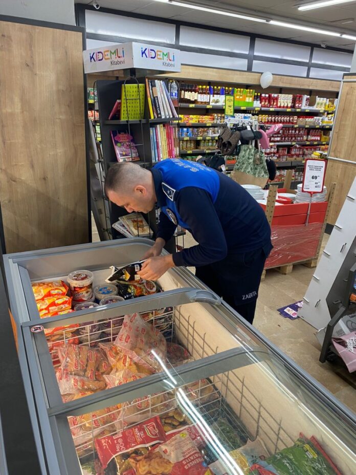 Sapanca Belediyesi Zabıta Ekiplerinden Marketlerde Sürekli Denetim ve Vatandaş Güvenliği Vurgusu
