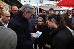 Başkan Yusuf Alemdar, Ramazan Ziyaretlerinde Geyve’de Esnaf ve Vatandaşlarla Buluştu