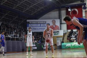 Sakarya Büyükşehir Basketbol, Çeyrek Finalde Çiftlikköy Belediyespor ile Eşleşti