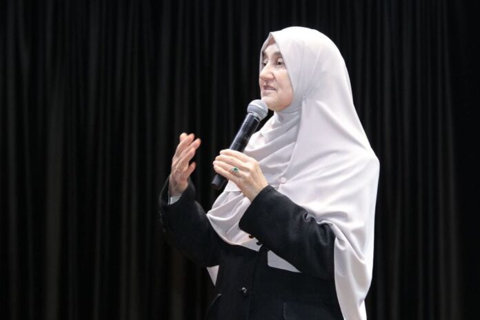 Serdivan’da “Ailede Maneviyat” Konulu Söyleşiye Yoğun İlgi