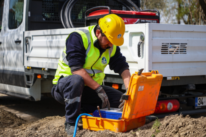 Kaynarca Osmanlı Mahallesi’nde SASKİ’den Şebeke Yenileme ve Su Kayıplarını Azaltma Çalışması