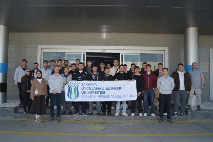 SUBÜ Makine ve Metal Teknolojileri Öğrencileri Daikin A.Ş.'de Üretim Süreçlerini İnceledi