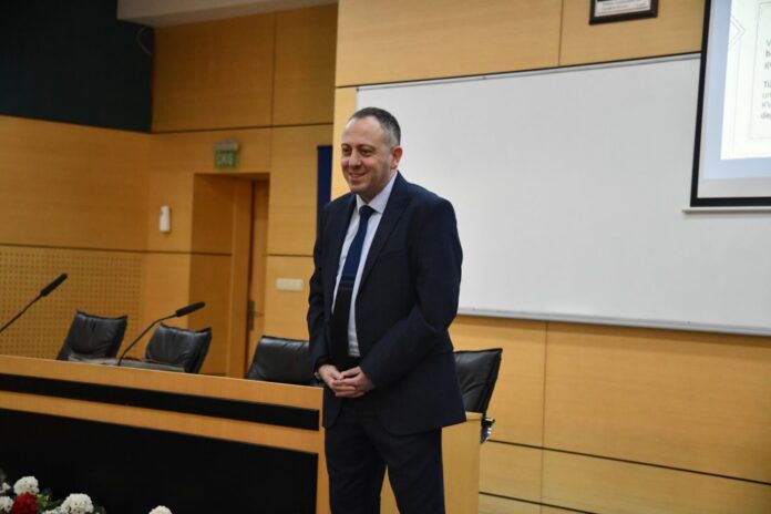 Sakarya Üniversitesi’nde Akademisyenlere Kişisel Verilerin Korunması Kanunu Eğitimi Verildi