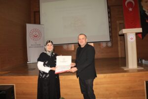 Sakarya’da Öğretmenlere Mahremiyet Eğitimi: Dijital Risklere Karşı Güncel Yaklaşımlar Anlatıldı